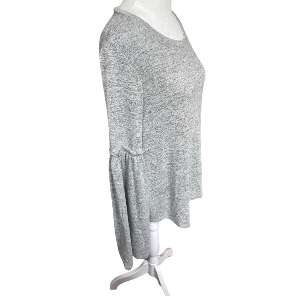 GAP top with flowy arm detail S - Picture 2 of 6